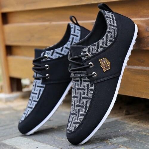 Linen Shoes Men 2021 New Driving Mens Shoes Summer Light Beanie Shoes Mens Casual Breathable Canvas Shoes
