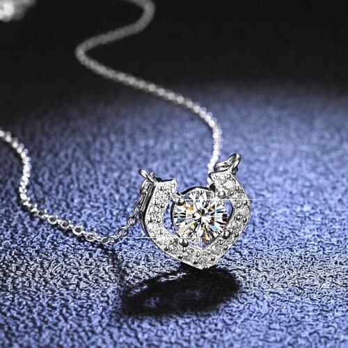 Silver 925 Original 1 Carat Diamond Test D Color Moissanite Heart Gesture Pendant Necklace New Arrival Gemstone Necklace Chain