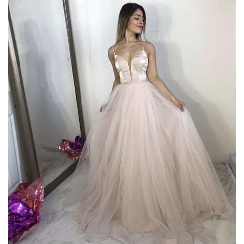 Cinderella Champagne V-Neck Spaghetti Straps Sweep Train Soft Tulle Zipper Back Evening Dresses vestidos de fiesta de noche