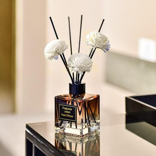 125ml Home Fragrance Aromatherapy Reed Diffuser With Gradient Coffee Color Squre Glass Bottles and Natural Dried Flowers