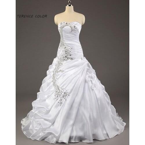 Gorgeous Ball Gown Ruffles Sweetheart Strapless Crystal Beaded Wedding Dresses Beautiful Stunning Bridal Dresses