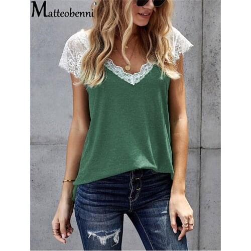 Hot Sale Lace Stitching Green T-Shirt Women Summer Casual V-Neck Hollow Out Short Sleeves Top Fashion Street Plus Size T-Shirt