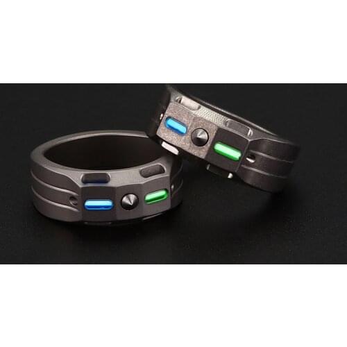 EDC Titanium Alloy Finger Ring with Tungsten Steel head with Tritium gas tubes with A Pendant Paracord DIY Decorations EDC Tools