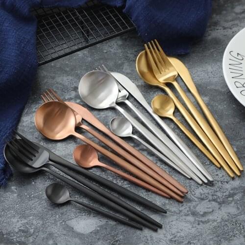 4Pcs/Set 304 Stainless Steel Golden Cutlery Set Luxury Restaurant Dinning Set Golden Dinnerware Tableware Knife Fork Desserspoon