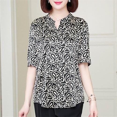 Spring Summer Chiffon Women Fashion Loose Casual Shirts Fashion V-Neck Short Sleeve Ladies Print Large Size Tops Blusas MM0435