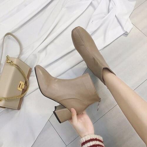 Ladies Boots Women Square Heel Shoes Head Ankle Retro Thick with Velvet High-heeled Leather Zapatos De Mujer W20-78