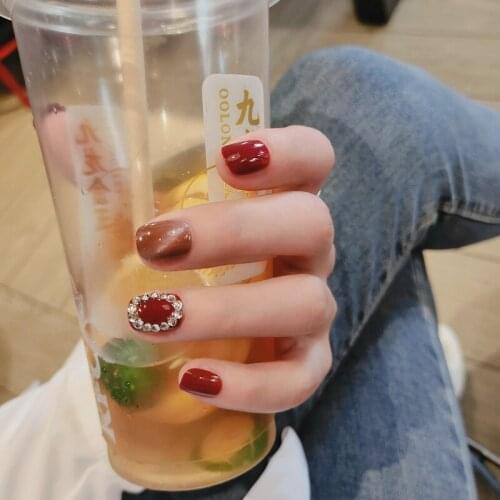 24Pcs Red Wine Rhinestone Artificial False Fingernails Short Square Fake Nails For Design DIY Salon Nail Art Tip Manicure Tool