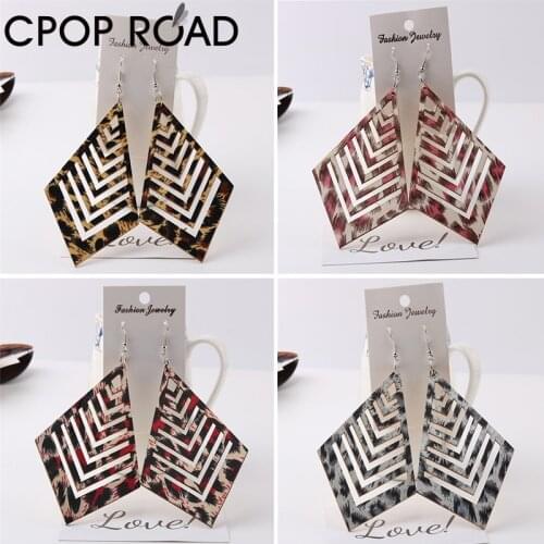 Cpop Geometric Leopard Wooded Earrings for Women Girl Lightweight Rhombus Zebra Pendant Statement Earrings Ethnic Jewelry Gift