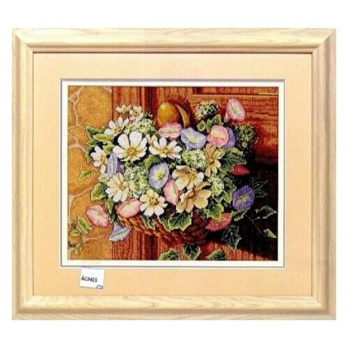 TOP Lovely Counted Cross Stitch Kit Flowers on Doorknob Bouquet Flower Blossom dim 13716