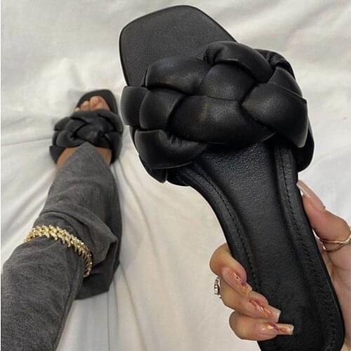 Summer Sandals New 2021 Flat Bottom Fashion Women Slides Big Size 36-41 Slip on Sandals Woman Outside Beach Flat Designer Shoes