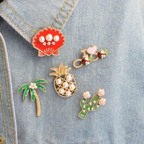 Personality Coconut Cactus Pineapple Enamel Metal Pin Pearl Plant Fruit Cartoon Brooch Collar Turn Badge Gift for Children