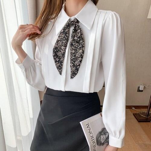 Chikichi 2021 Spring Design Sense White Inner Long Sleeve Loose Top Bow Collar Women Shirt for Teenage Girls Summer