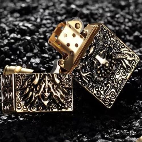 Vintage Heavy Armored Dragon Brass Kerosene Lighter Grinder Wind Oil Smoke Lighter Luxury Fire Gift