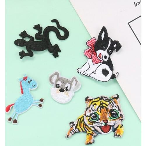 Mini Embroidered Cloth Sticker Badge Boutique DIY Cute Animal Embroidery Childrens Clothing Patch Decoration 5pcs