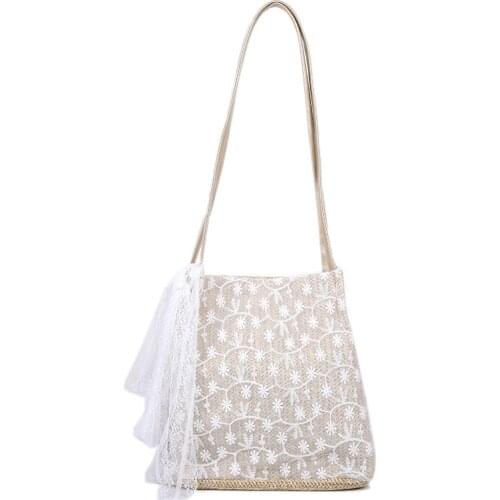 Beach Rattan Bag Hand Woven Straw Messenger Bohemian Summer Handbag Travel Female Tote Wicker Bag Bolsos De Mimbres Paja Sac