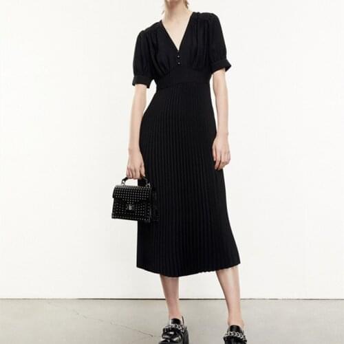 2021 New Women V-Neck Pleated Midi Dress High Waist Ladies Slim Short Sleeve Robe with Buttons