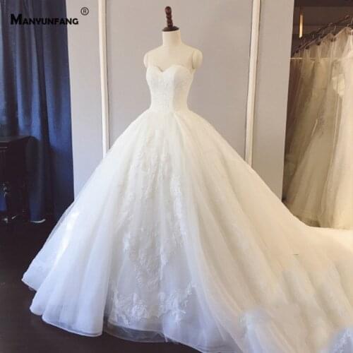 2021 Hot Sale Cathedral Train Embroidery Appliques Tulle Bridal Ball Gown Custom Made Lace Up Back Sleeveless Wedding Dress