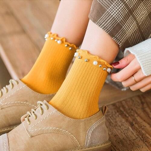 Lace Frilled Pearl Socks for Women Cotton Sock with Comfortable and Breathable for Girls Solid Color Spring and Autumn