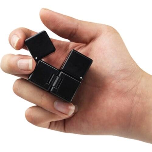 ShengShou 2x2 Crazy Magic Cube 2x2x2 Infinity Cube Endless Speed Cubo Magico Professional Puzzle Toys For Children Kids Gift Toy