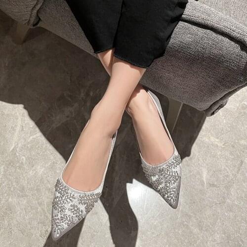 2021 autumn new rhinestone thick heel shallow mouth bridal wedding shoes female pointed shallow mouth banquet dress beaded shoes