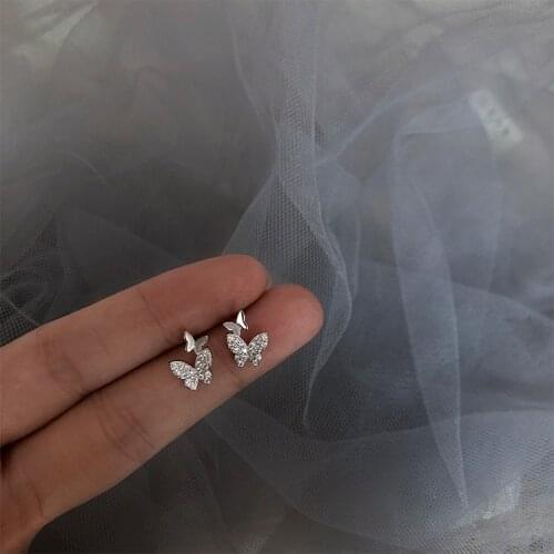 OBEAR New Fashion Shiny Zircon Butterfly Stud Earrings Simple Temperament Personality Small Womens Earrings