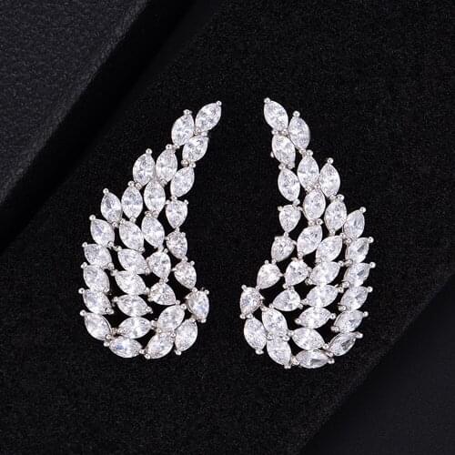 LARRAURI Luxury Cubic Zirconia Stud Angel Wings Earrings Fashion Jewelry boucle d'oreille femme Earrings Jewelry Accessories