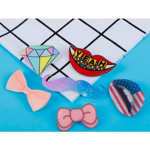 Small Fresh Jewelry Pins and Brooches Lips Bow Moustache Brooches Badges Pins Collection Women Accessories