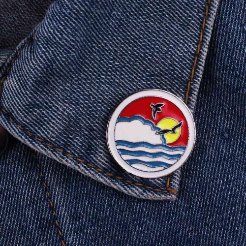 Prajna Japan Style Badge On Clothes Jeans Jacket Lapel Pin Bag Badge Gifts Round Pin For Clothes Backpack Metal Badges Przypinki