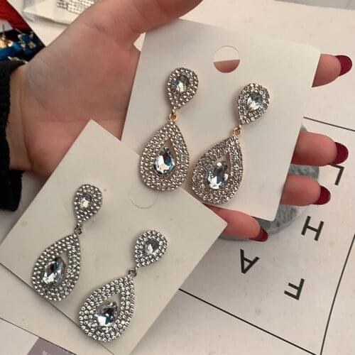 2020 New Trendy Jewelry Personality Stars Moon Asymmetrical Round Dangle Earrings wholesale Cubic Zirconia Clear Bijoux