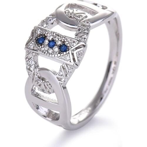 Original Design Retro Hollow Eyes Ring Brand Jewelry Wedding Womens Ring Wedding Party Holiday Christmas Gift Zk45