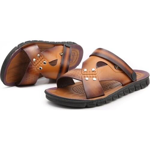 Fashion Beach Sandals Male Summer Leather Sandals Flip Flops Men Outdoor Comfortable Slip-on Men Slippers Open-toed Casual Shoes