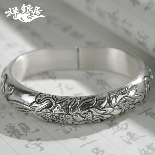 In 999 fine silver embossing hand smooth loach-back-like support lotus lotus female heavy silver fine silver bracelet