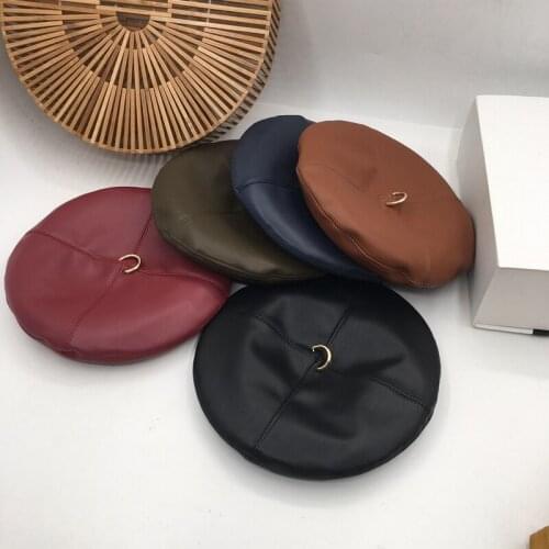 New beret Ms. Qiu dong han edition Japanese modelling anise painter pu leather hat restoring ancient ways of England berets