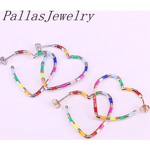 5Pairs 31MM, Fashion Enamel Heart Geometric Stud Earrings Sweet Romantic Rainbow Earrings for Women Party Jewelry