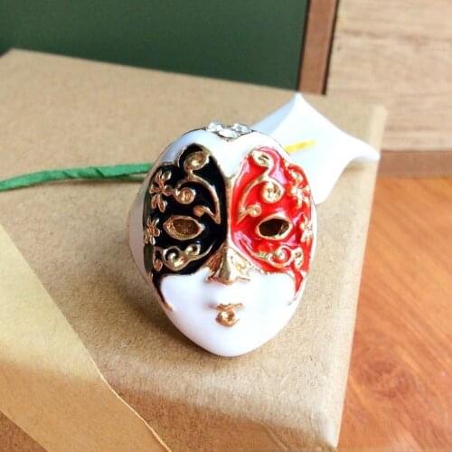 Retro National Style Mask Ring Chinese Peking Opera Red and Blue Mask Set Rhinestone Womens Ring Size Adjustable Ring