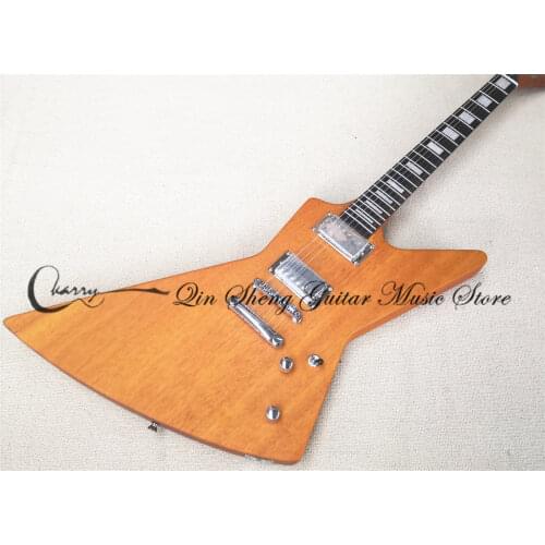 Custom 6 strings guitar,white guitar,basswood body black binding,tremolo bridge HH pickups,moon star inlay