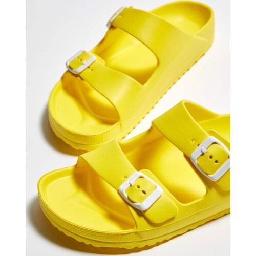 Women Men Unisex Yellow Beach Slipper Light Soled Sandals Sea Slipper slippers female bathroom shoes slides slip-resistant