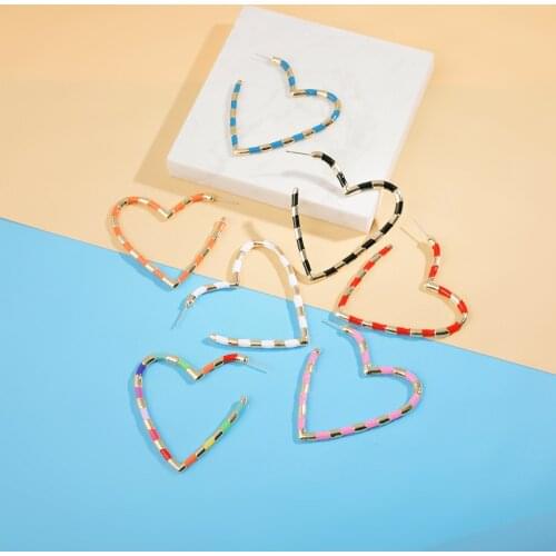 New Fashion Big Heart Metal Enamel Earring For Women Boho Rainbow Geometric statement Stud Earring Simple Brincos Jewelry