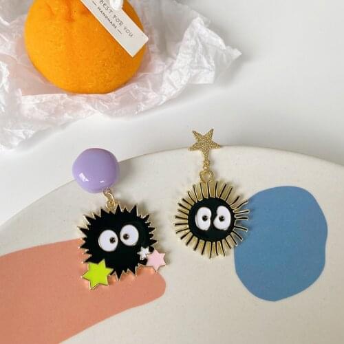 ZDMXJL Cartoon Cute Women Earring 2021 New Originality Ear Stud Pendant Asymmetrical Dangle Earrings Jewelry Accessories Gifts