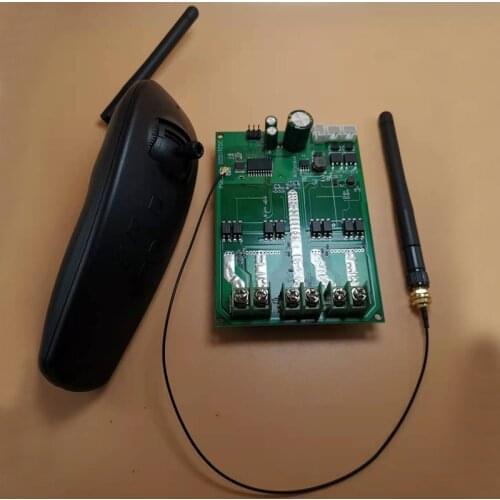 1Set 2.4G Gyro Remote Controller 600M Controlling with Transmitter Receiver 12V Dual Motor Differential for RC Bait Tug Boat
