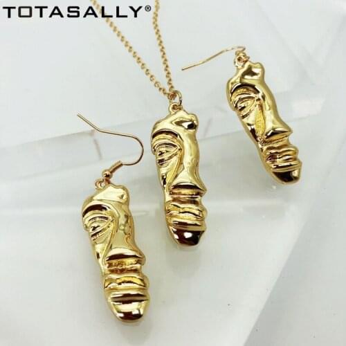TOTASALLY New Women Long Necklace Fashion Metal sculptural Human Face Pendants Necklaces Girls Gifts Chain Colliers Dropship