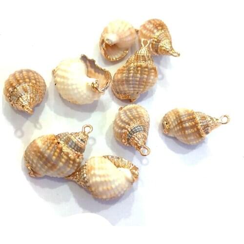 5 Pcs Natural Shell Pendants Exquisite Conch Pendant Charms Sea Snail Gold Plated Edge for Jewelry Making Necklace Bracelet Gift