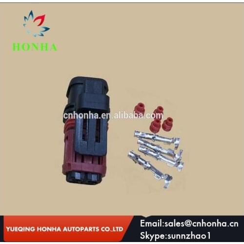 Tyco AMP 4PINS/Ways Plug Wire Female Connector 1337352-1 Sealed Truck Plastic Connector