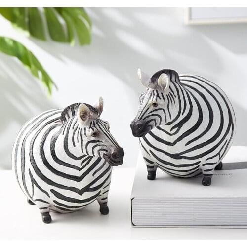 Animal Model Home Decoration Accessories Zebra Animal Statues Desk Decoration Resin Christmas Decorations Modern Home Decor