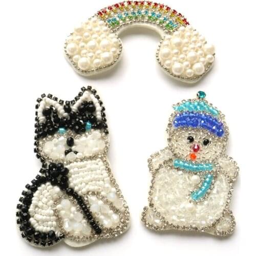 Fashion beaded embroidered dog Patches for Clothing sew on rhinestonen rainbow parches Appliques Decoration Badge parche