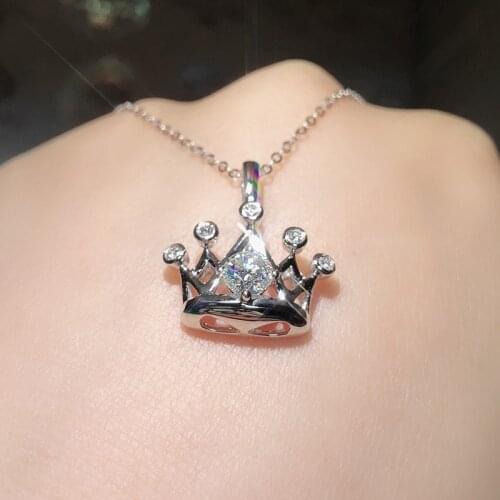 Huitan Romantic Crown Pendant Necklace Wedding Engagement Accessories for Women Silver Color Exquisite Gift Statement Jewelry