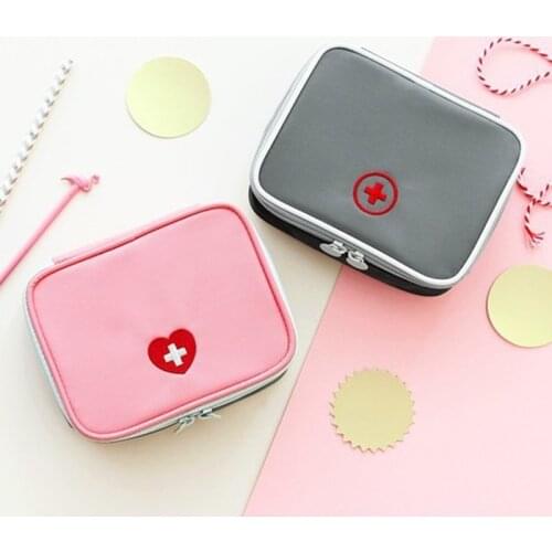 2018 Cute Mini Portable Medicine Bag First Aid Kit Medical Emergency Kits Organizer Outdoor Household Pill Empty Bag