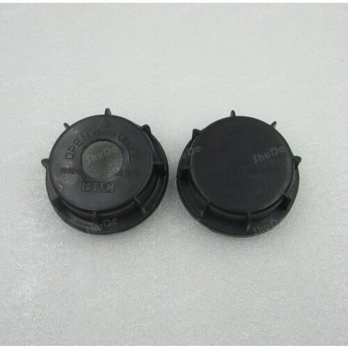 1pcs for Hyundai IX35 2010-2012 Waterproof and Dustproof Cover In The Low Beam Cover Hermetic Seal Plastic Cover
