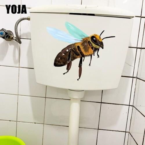 YOJA 22×18.6CM Bee Funny Aniaml Toilet Stickers WC Accessories Cartoon Home Wall Decoration T1-2858
