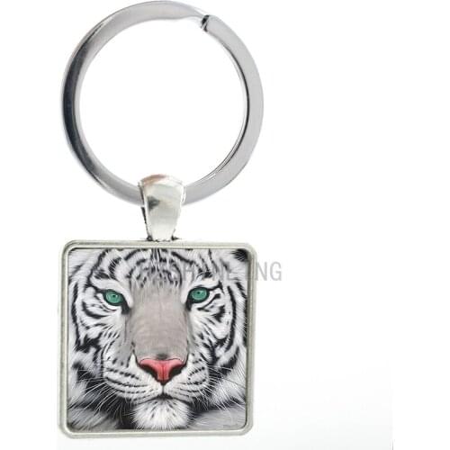 Vintage wildlife Tiger Photo square pendant keychain men keyring fashion pop wild animal tiger key chain ring holder AA79
